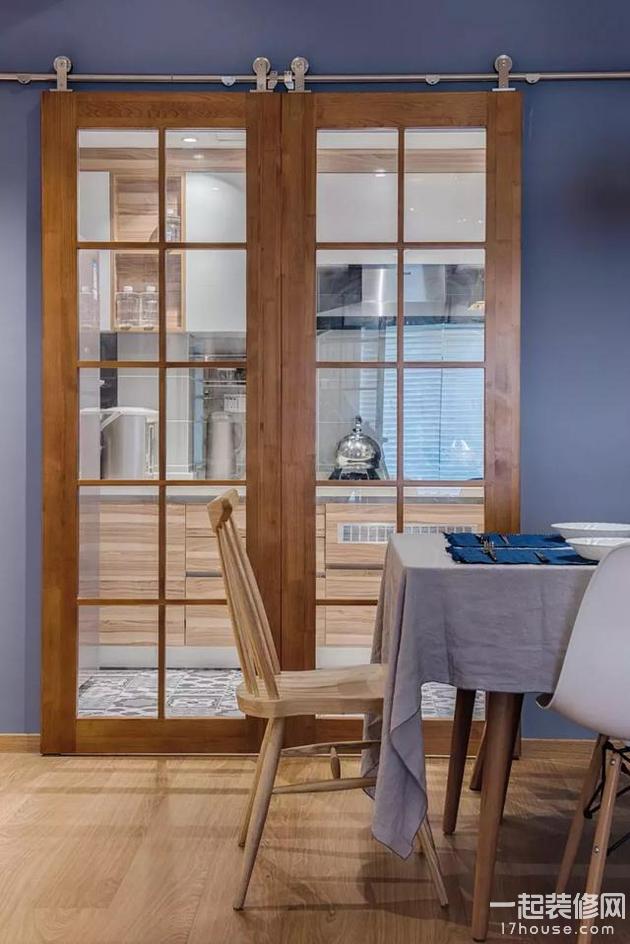 厨房内部做好了,那么该给它配怎样的门? 厨房内部做好了,那么该给它配怎样的门?